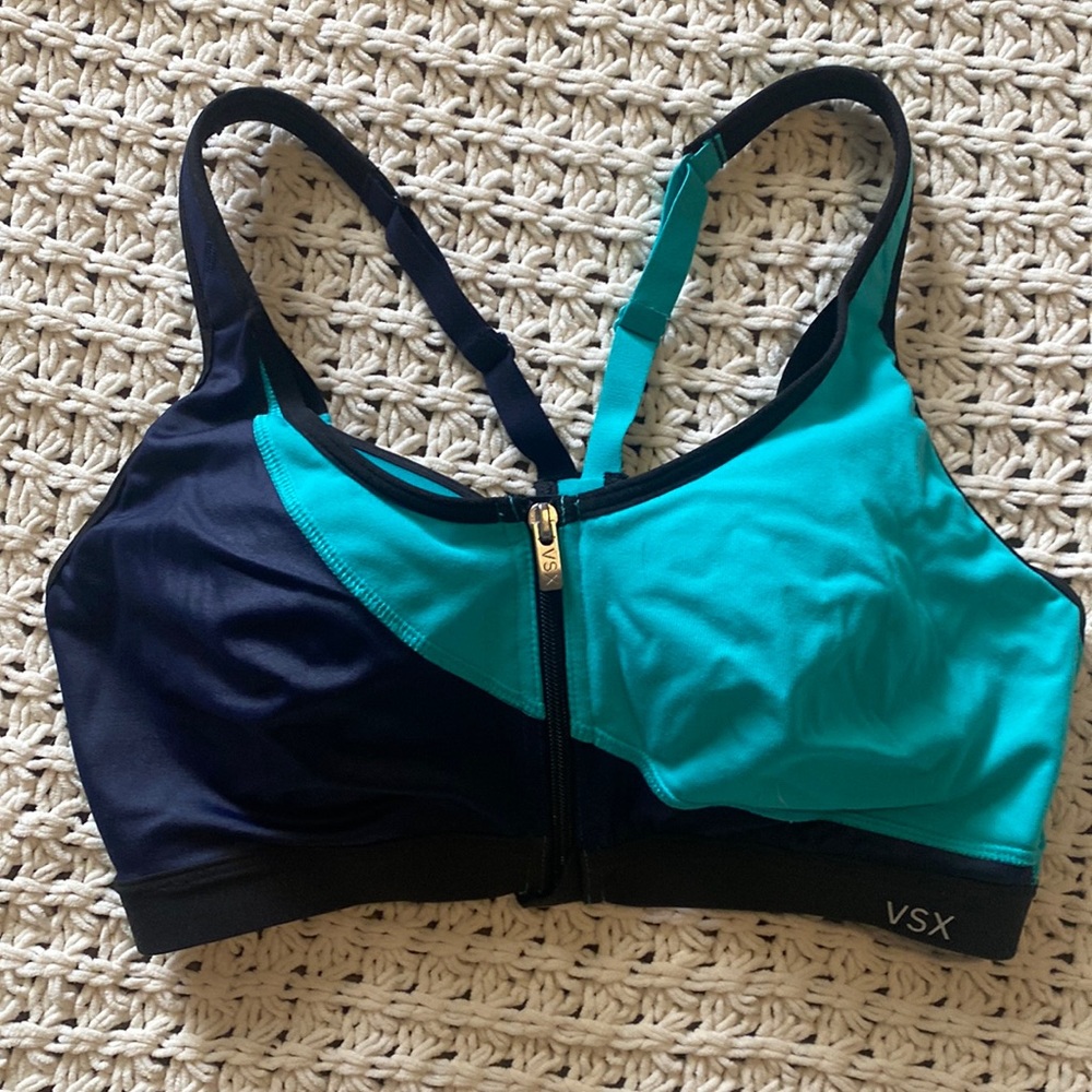 VS Sports Bra